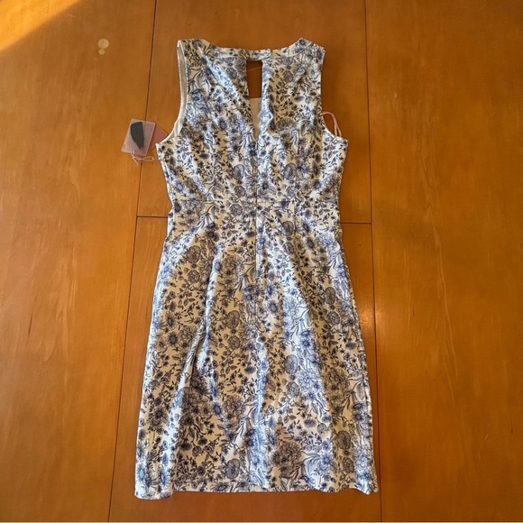 Love 21 XS NWT blue white floral print French Provence liberty sleeveless dress - Picture 11 of 11